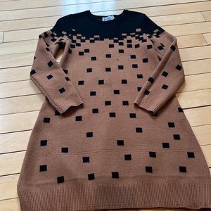 Girls cozy and warm dress